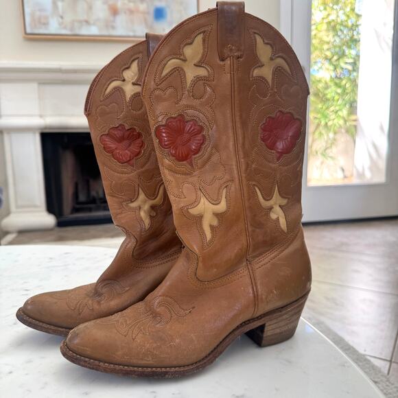 Vintage Tan Brown Leather Embossed Cowboy Boots - Picture 1 of 7